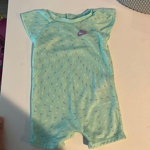 Nike baby girl onie shorts outfits teal, purple and white